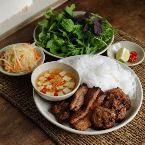 Bún Chả (Grilled Pork with Rice Noodles) — Vietnamese recipe