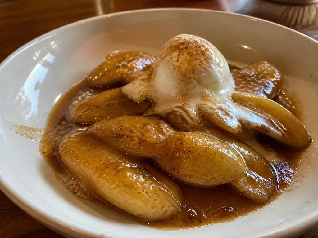Bananas Foster — plated and served