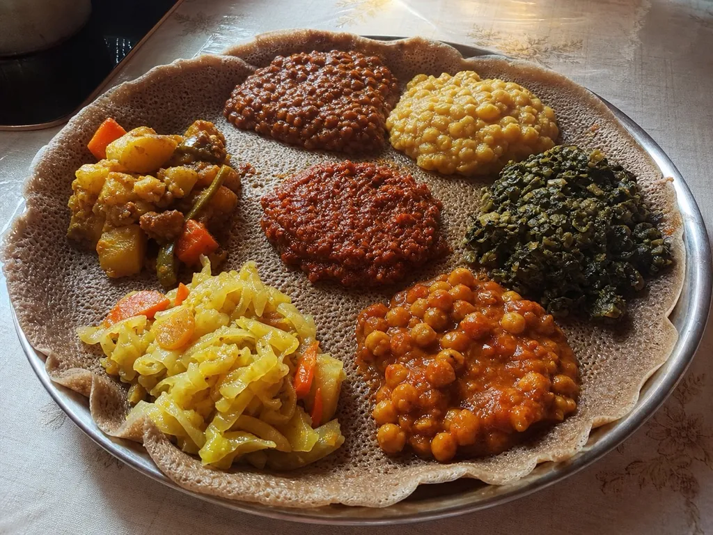 Beyaynetu — plated and served