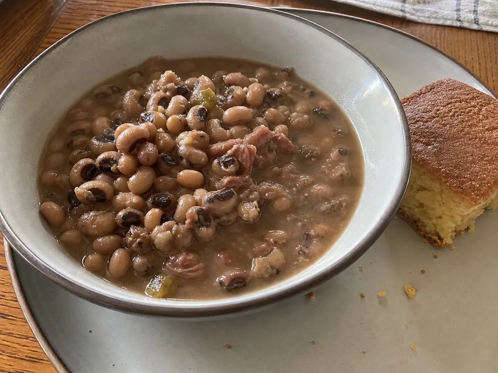 Black-Eyed Peas — plated and served