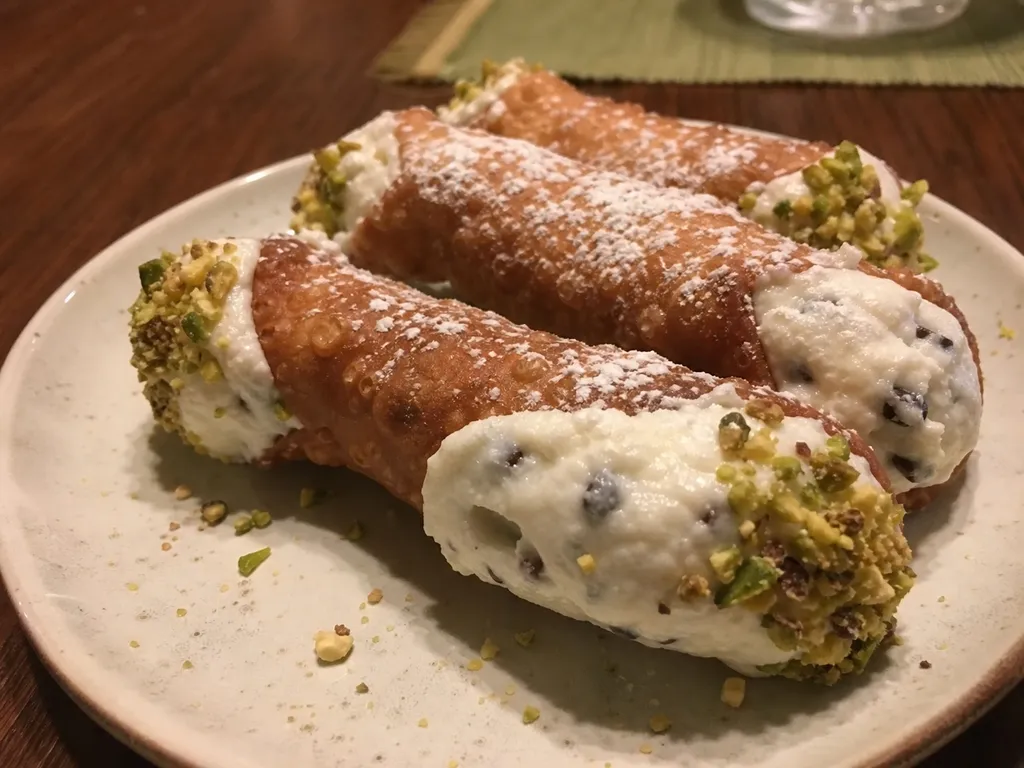 Cannoli — plated and served