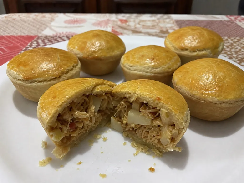 Empada de Frango (Brazilian Chicken Hand Pie) — plated and served