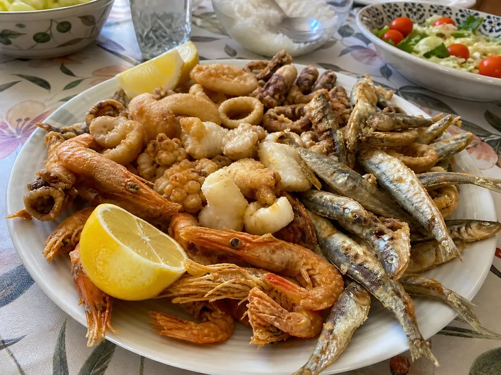 Fritura Malagueña — plated and served