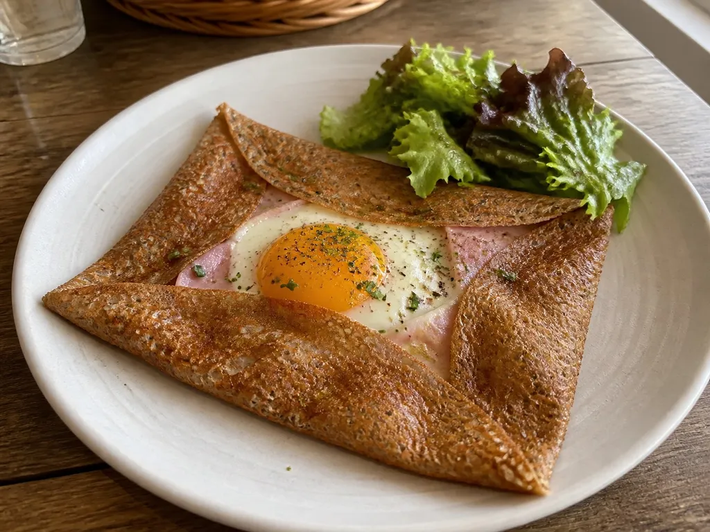 Galette Bretonne — plated and served