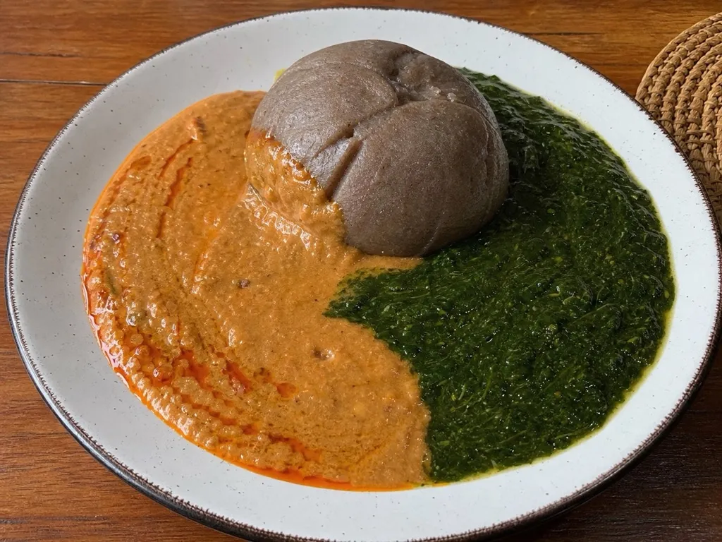 Gbegiri — plated and served