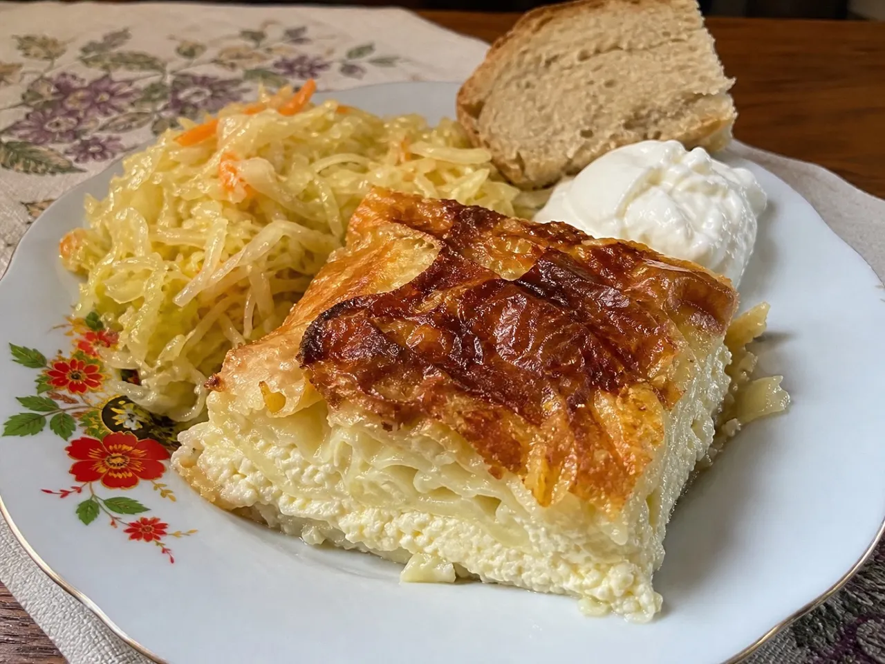 Gibanica — served