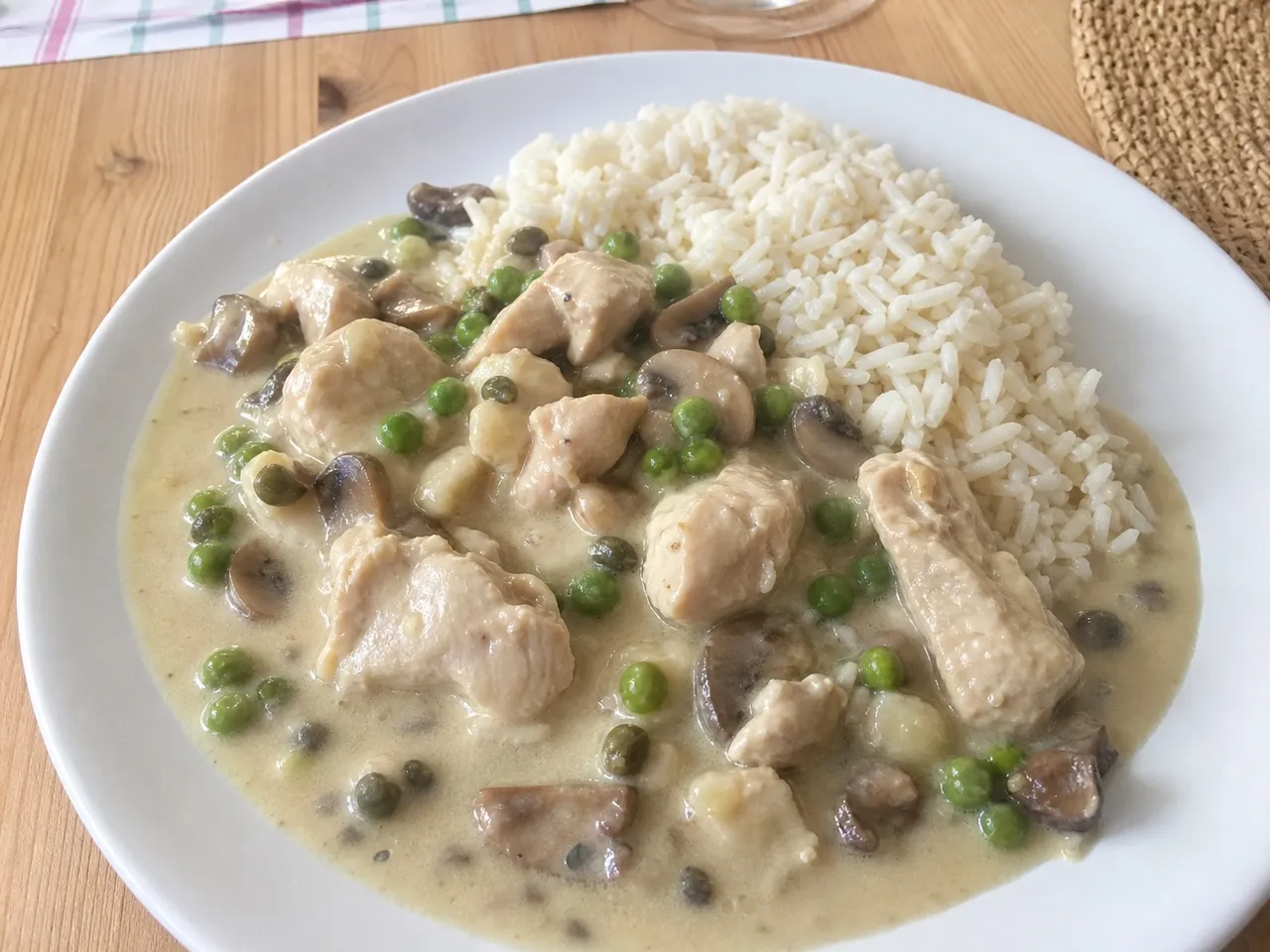 Hühnerfrikassee (German Chicken Fricassee) — served