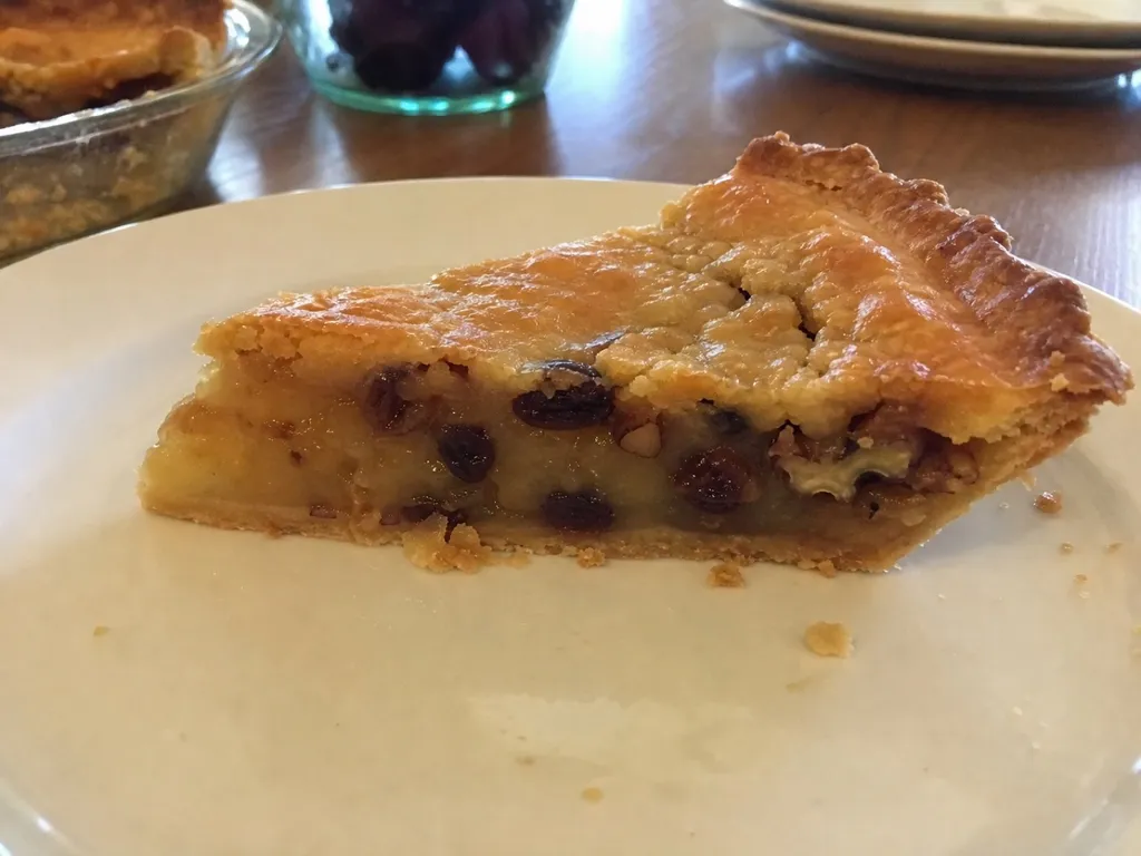 Japanese Fruit Pie — plated and served