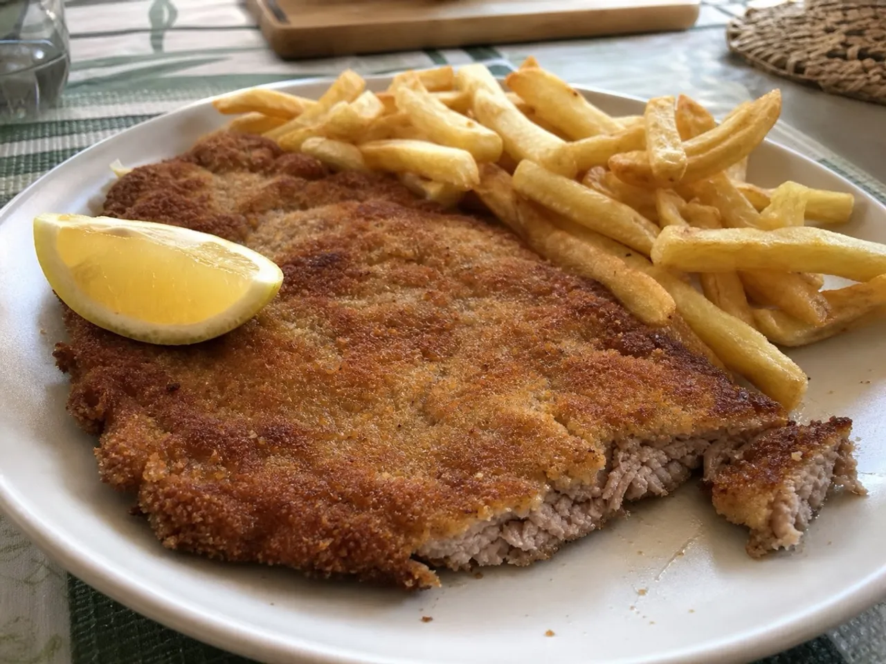 Milanesa — served