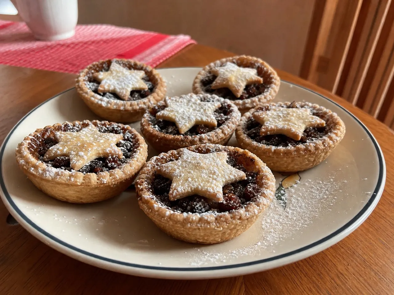 Mince Pies — served