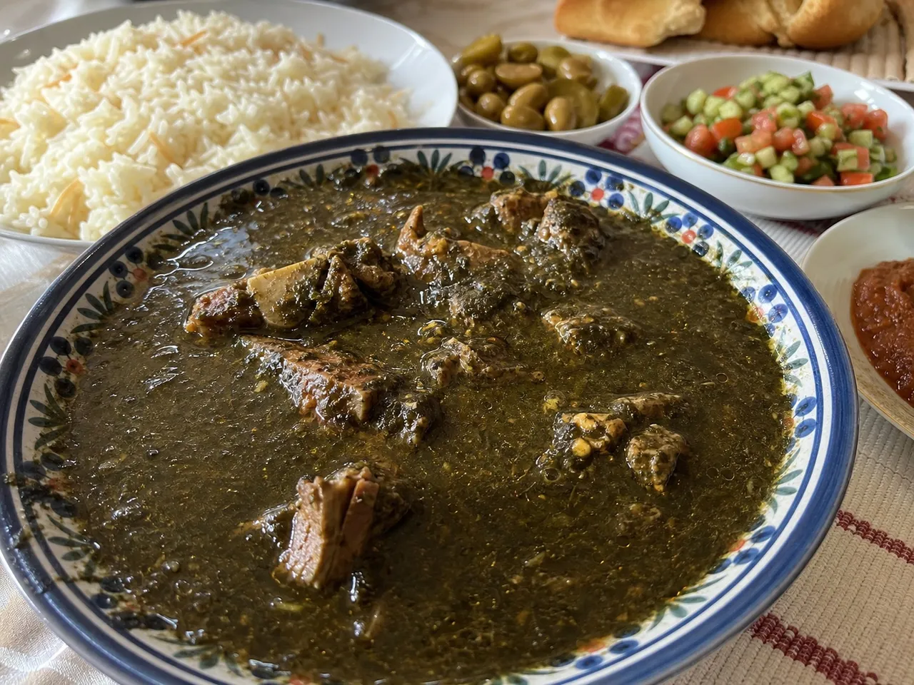 Mloukhiya — served