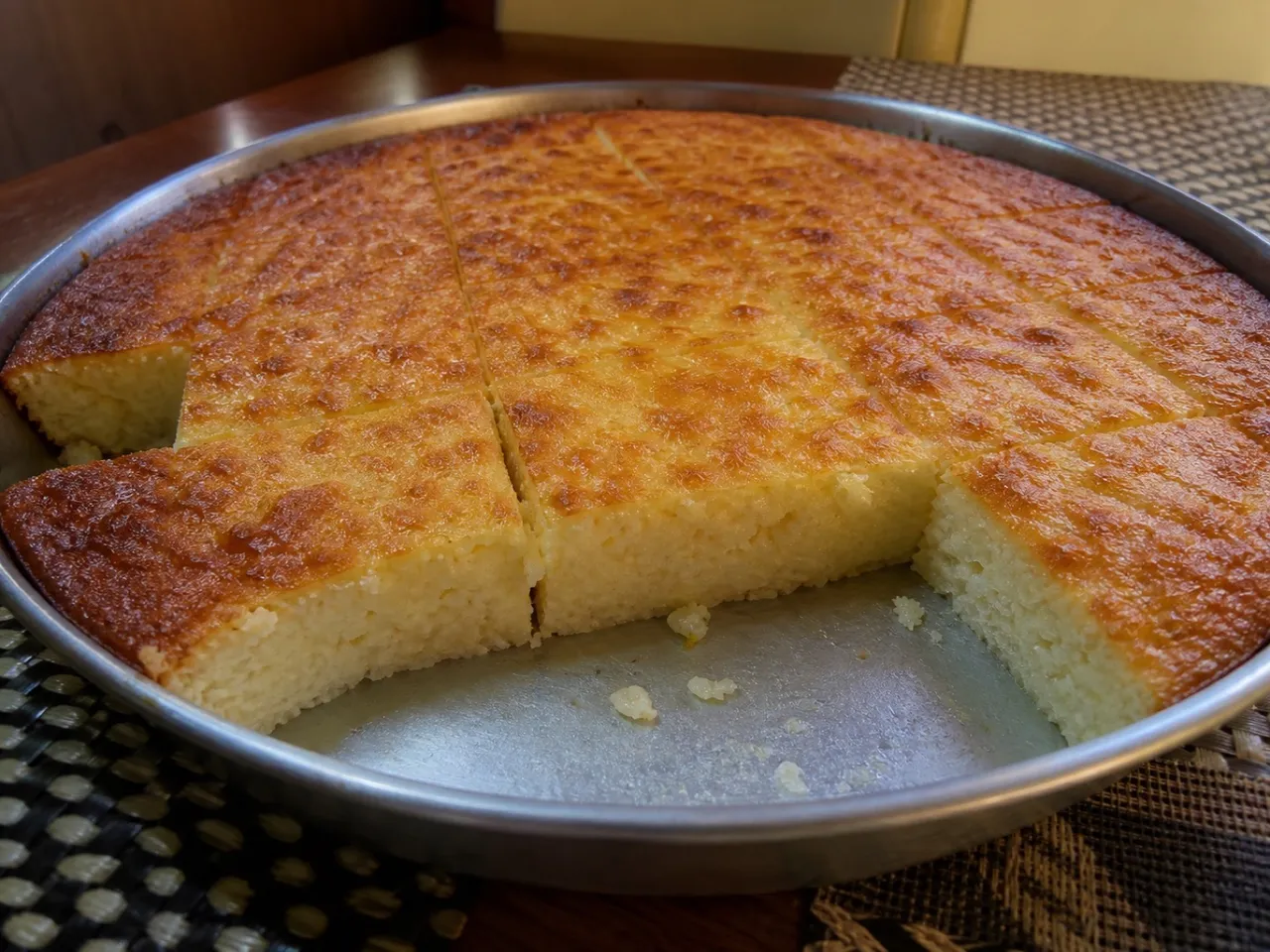 Mukate wa Sinia — served