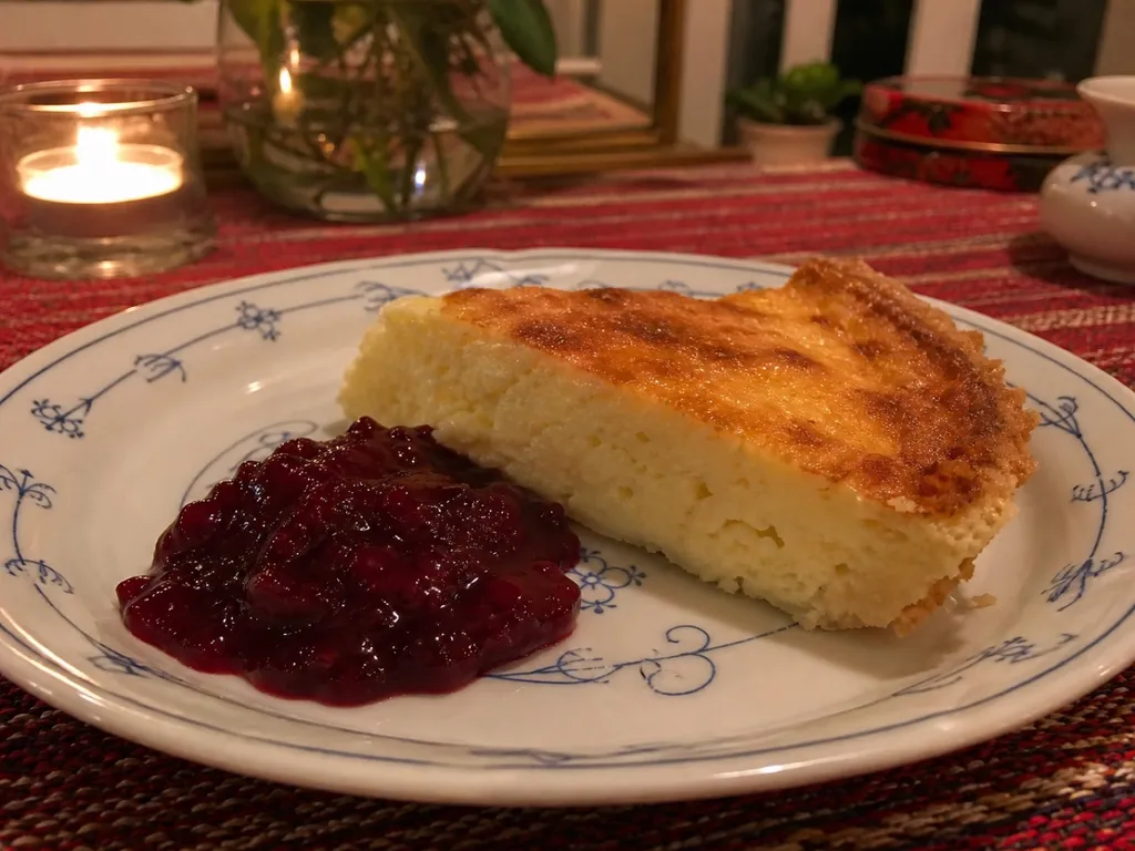 Ostkaka — plated and served