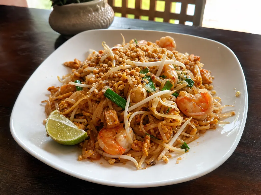 Pad Thai — plated and served