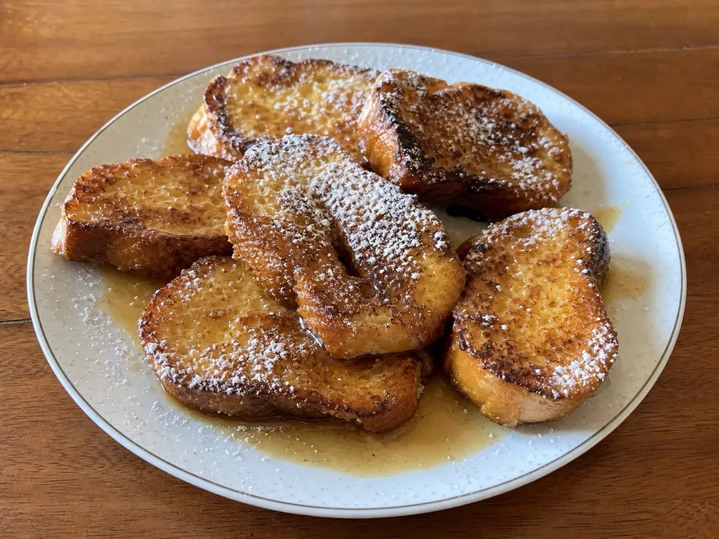 Pain Perdu — plated and served