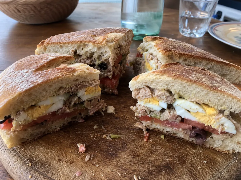 Pan Bagnat — plated and served