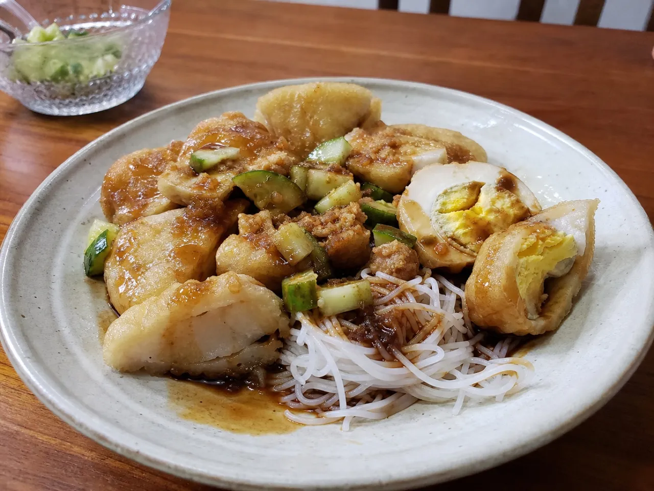 Pempek — served