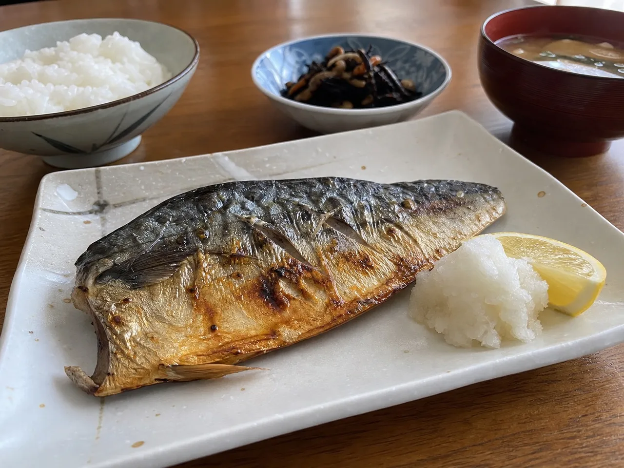 Saba Shioyaki (Grilled Mackerel) — served