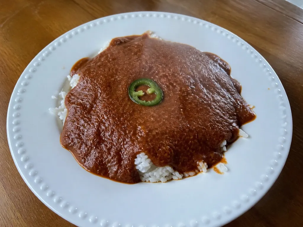 Shiro Wat — plated and served