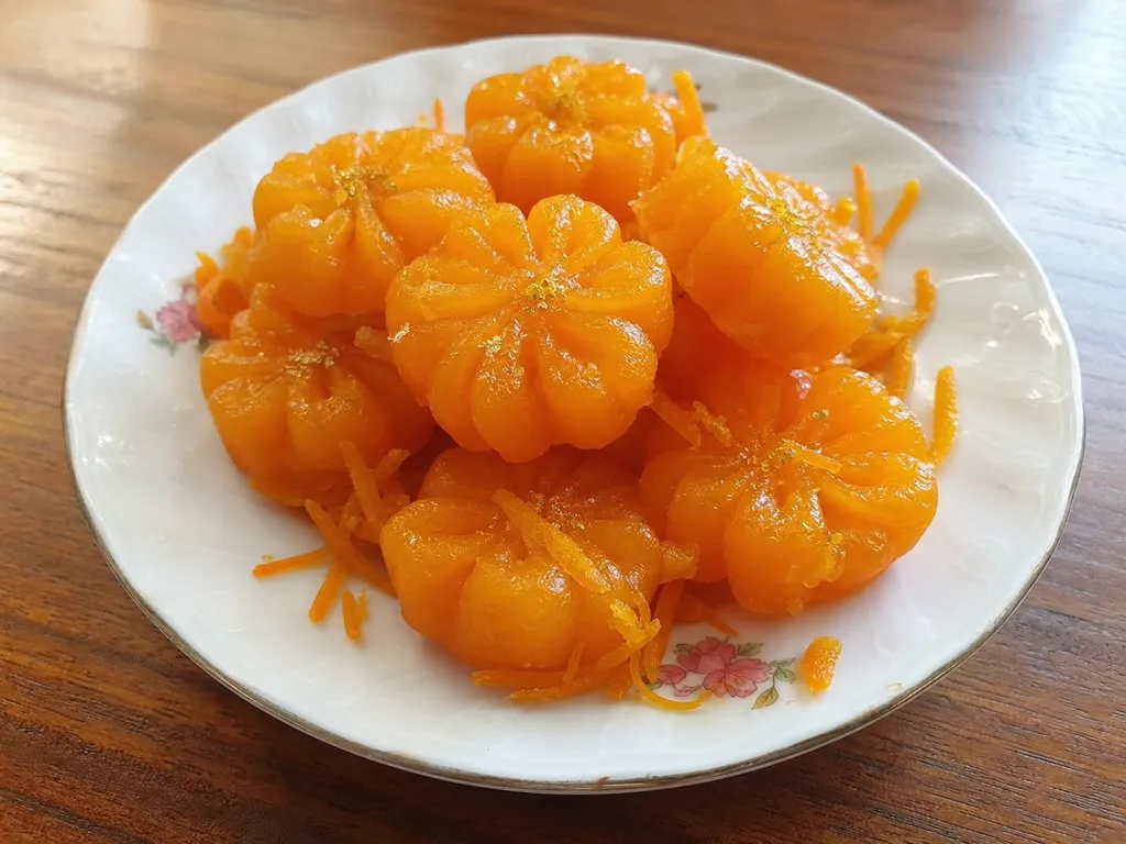 Thong Yip — plated and served