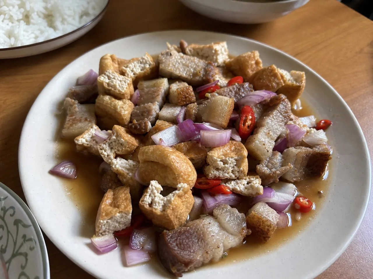 Tokwa't Baboy — served